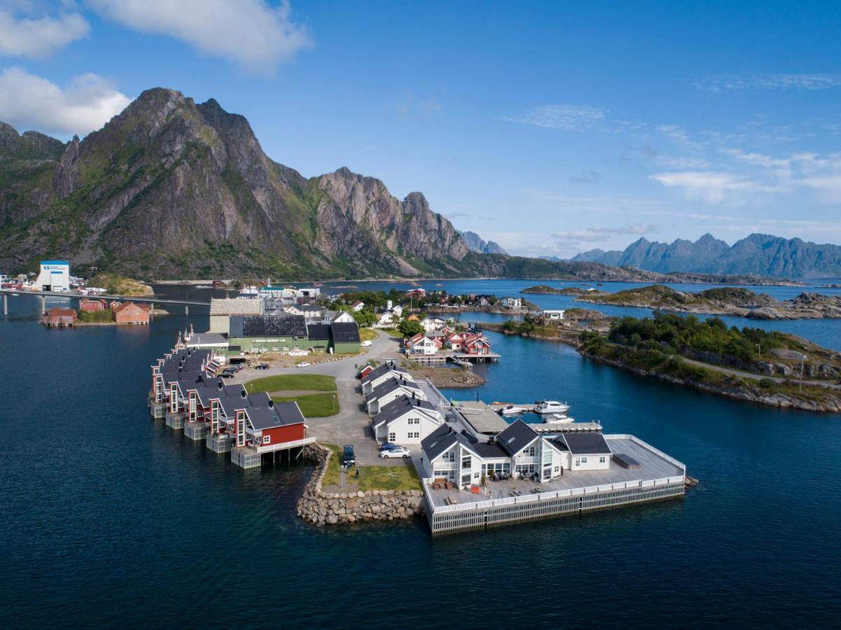 Rorbuene Svolvaer Havn Villa Exterior photo