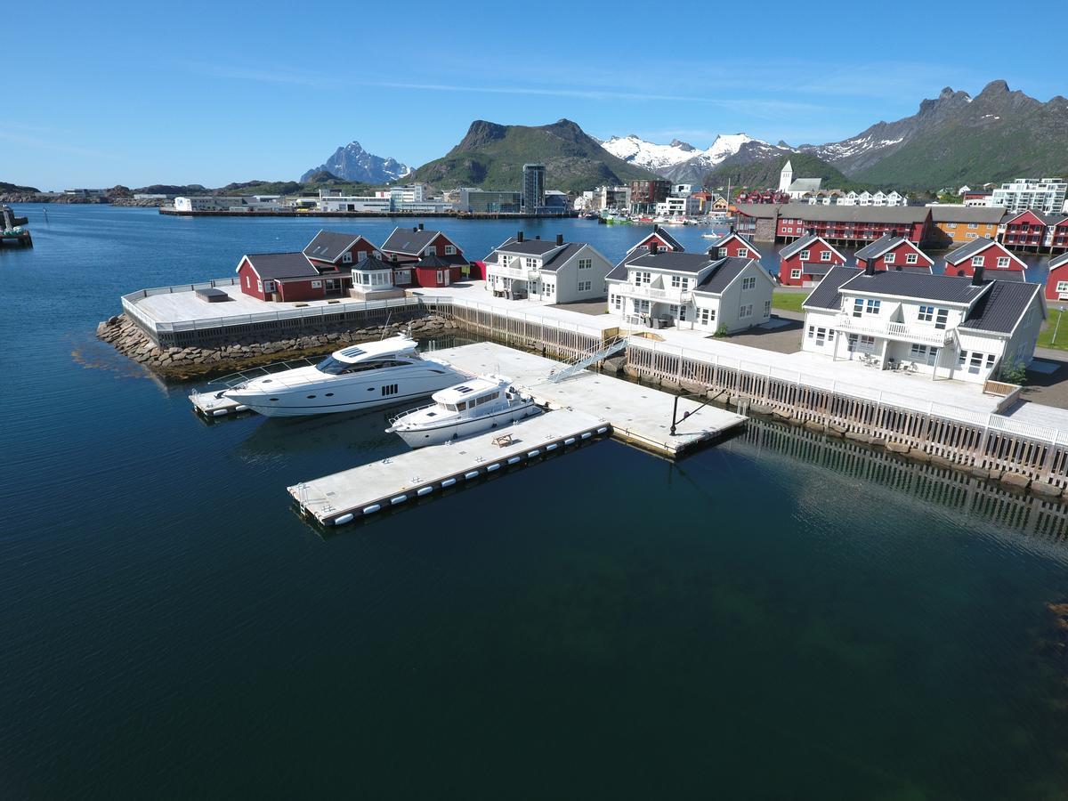 Rorbuene Svolvaer Havn Villa Exterior photo